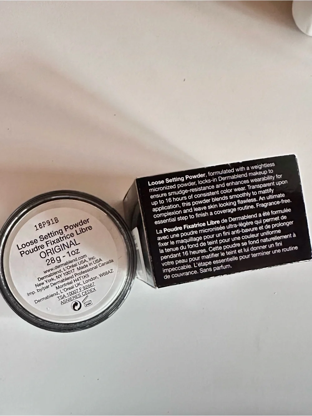 Dermablend Loose Setting Powder - Professional Finishing Powder in Original